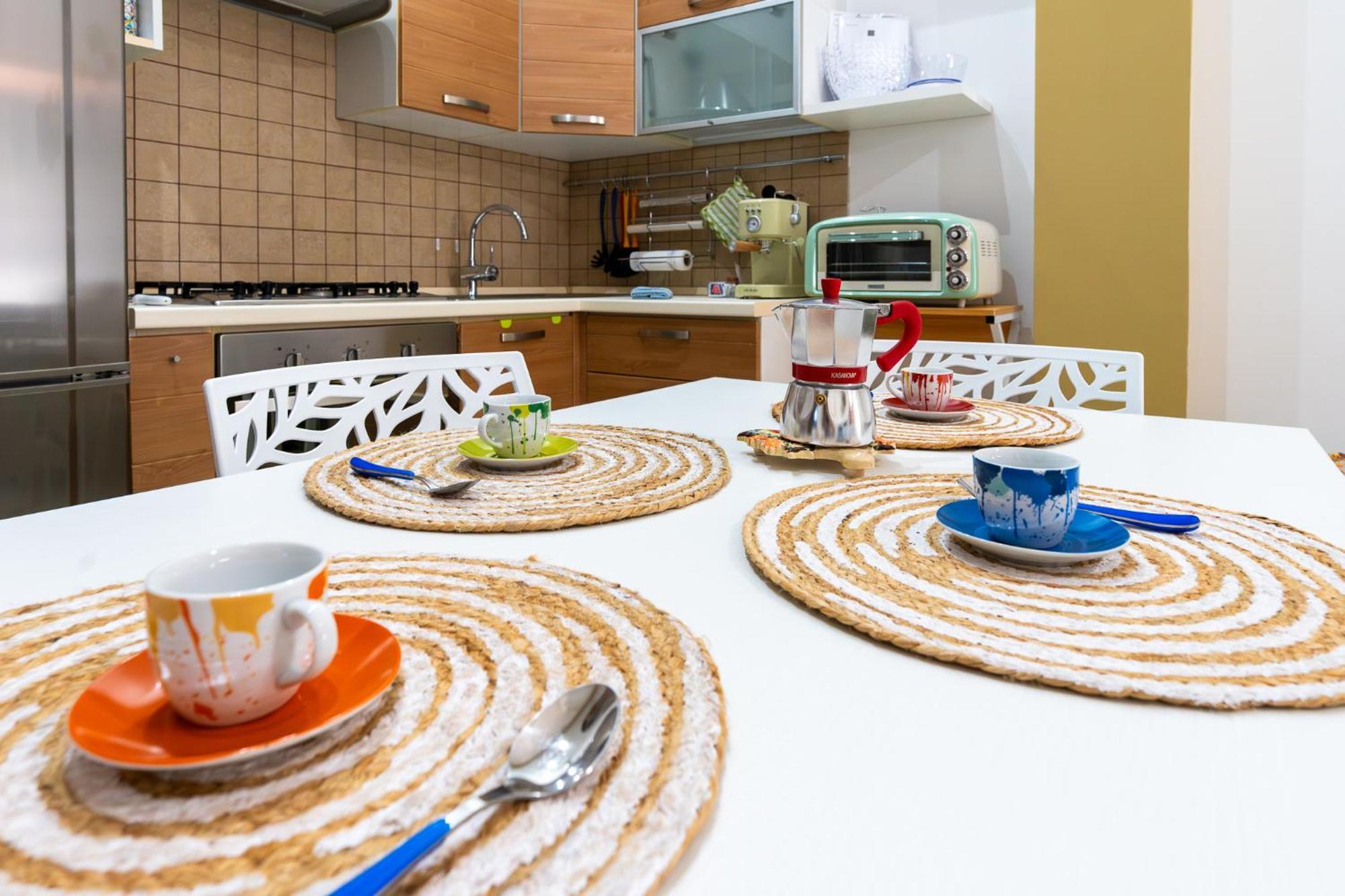 Casa Vacanze Ines Latiano Екстериор снимка