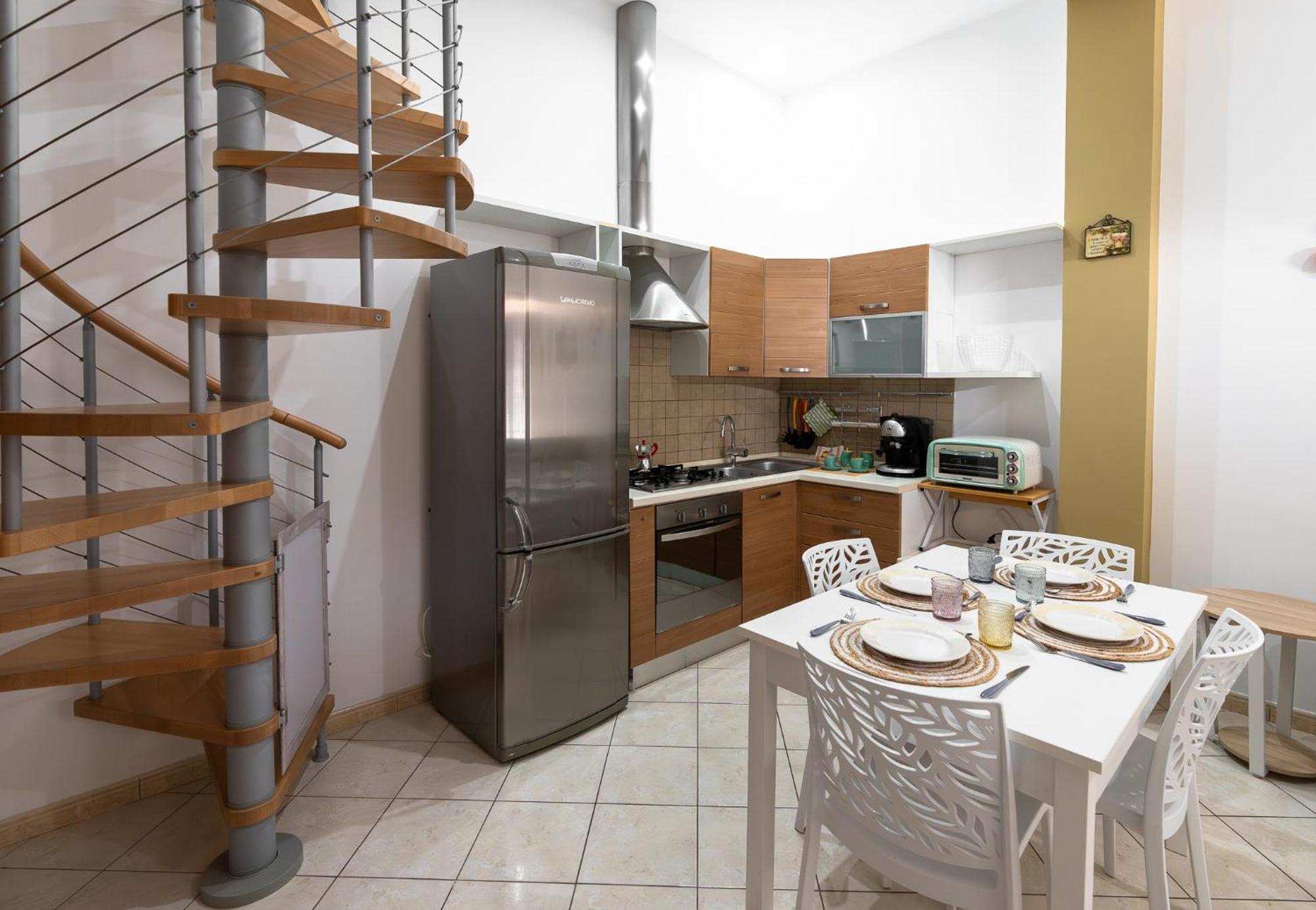Casa Vacanze Ines Latiano Екстериор снимка