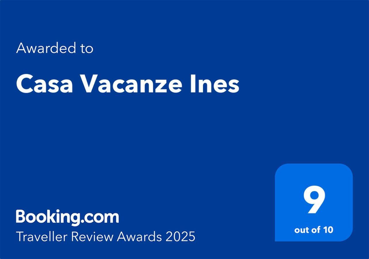 Casa Vacanze Ines Latiano Екстериор снимка